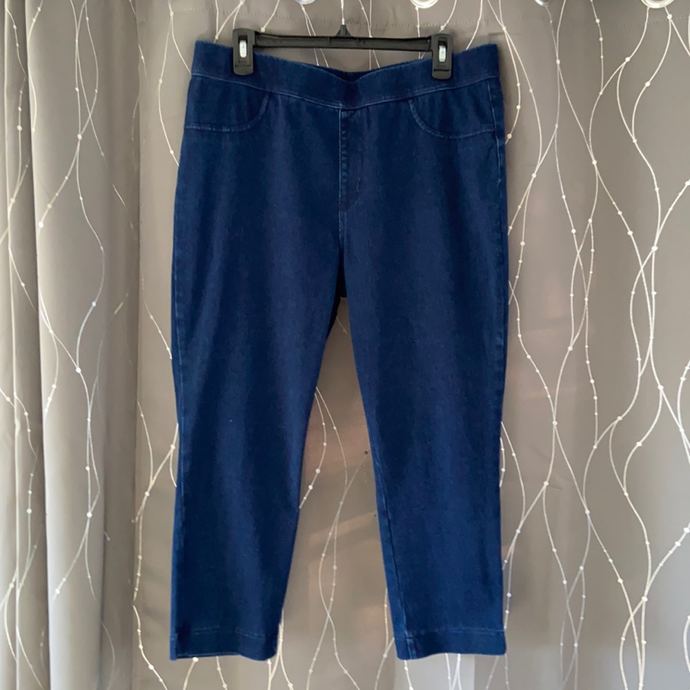 Capri Pants